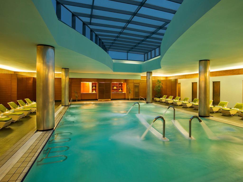 โรงแรมเดอะ รีเจนซี คูเวต Kuwait City ภายนอก รูปภาพ The spa at the InterContinental Wien
