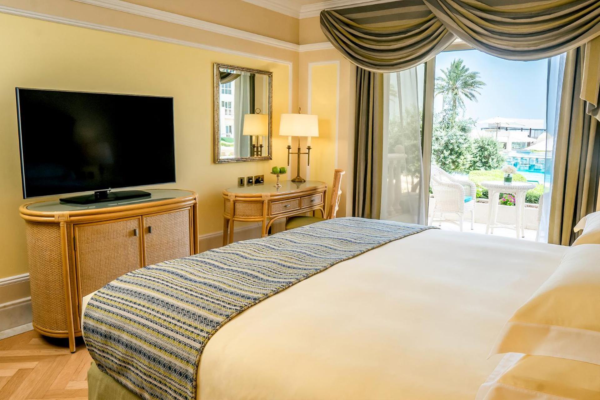 โรงแรมเดอะ รีเจนซี คูเวต Kuwait City ภายนอก รูปภาพ Deluxe Room